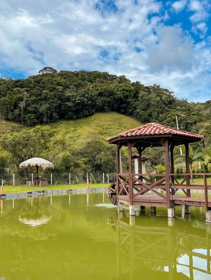 Ampla Casa De Campo - Afaven Aguas Mornas Eksteriør bilde